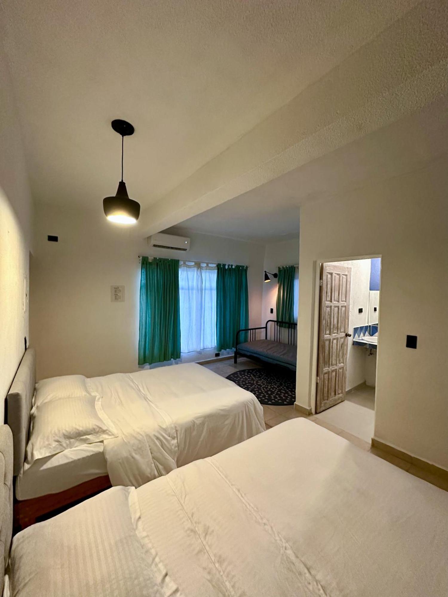 Esterito Hostel La Paz Luaran gambar